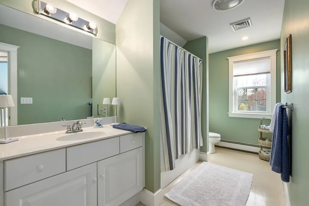 2 Rands Lane Rye NH 03870