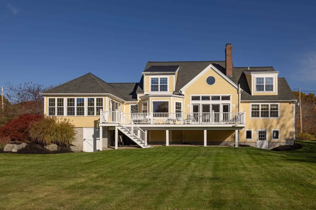 2 Rands Lane Rye NH 03870