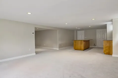 2 Rands Lane Rye NH 03870