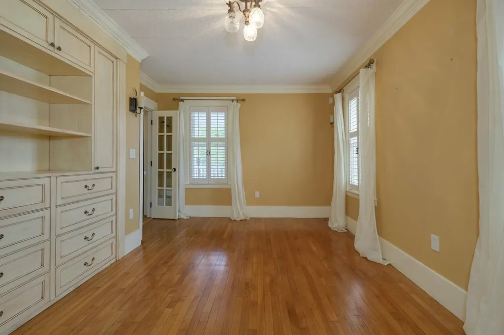 255 River Road Manchester NH 03104