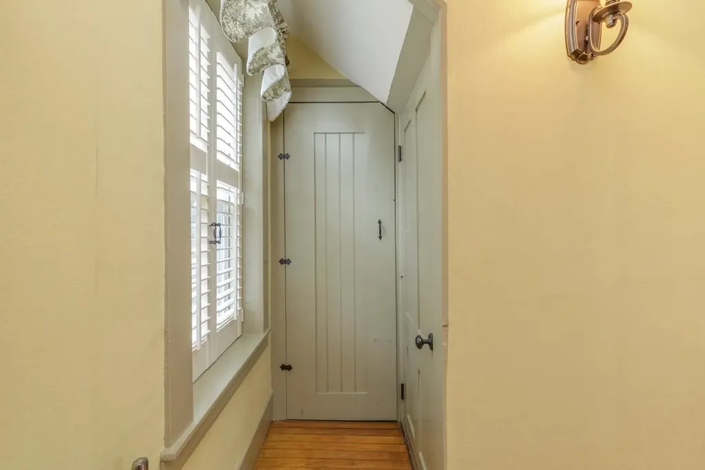 255 River Road Manchester NH 03104