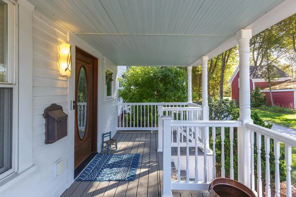 255 River Road Manchester NH 03104