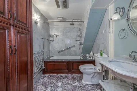 255 River Road Manchester NH 03104