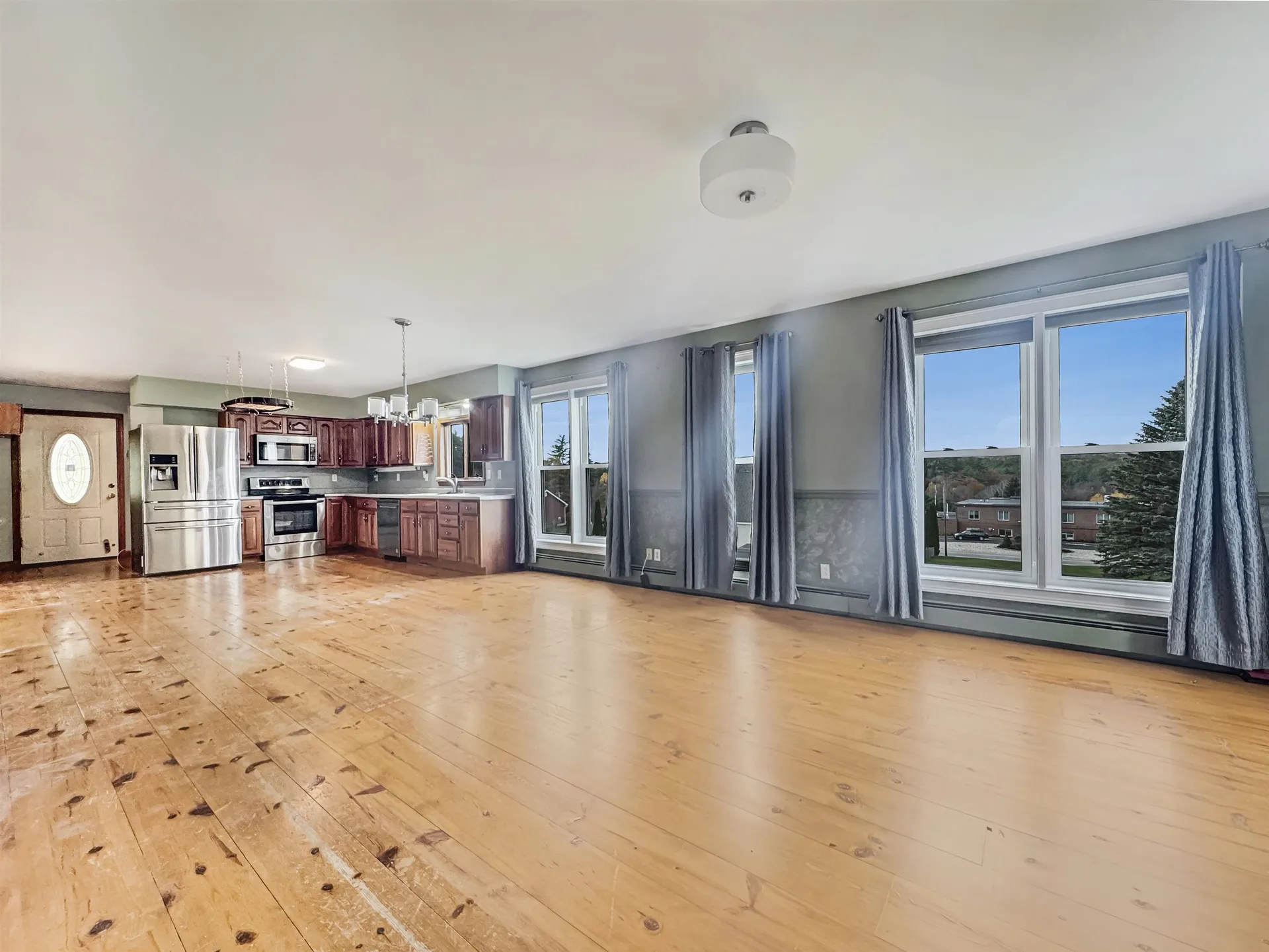 19 Silver Hill Drive Epsom NH 03234