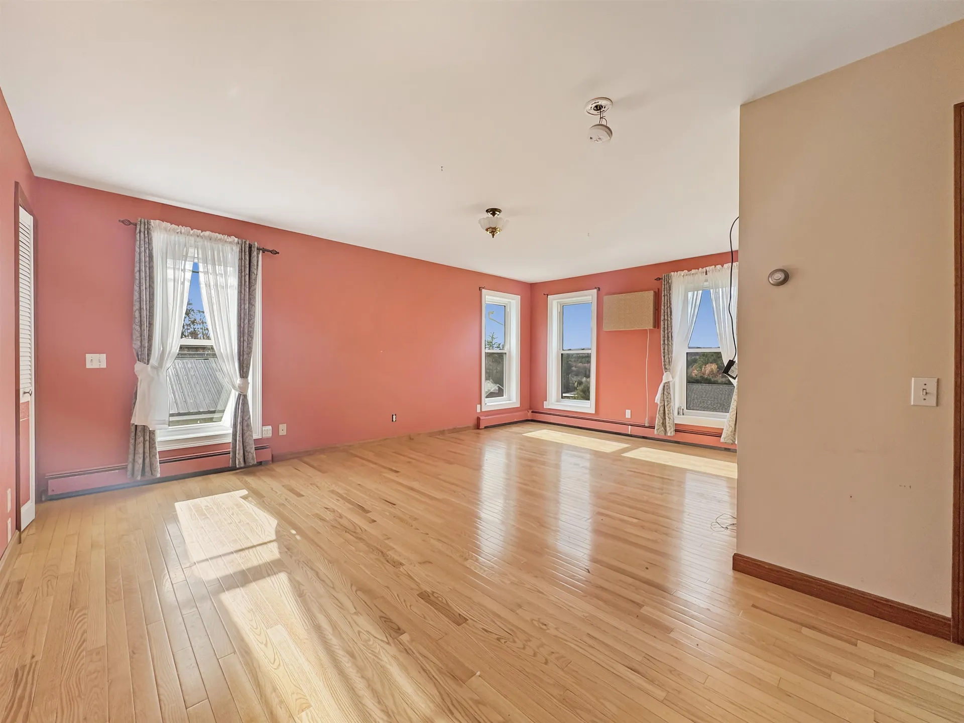 19 Silver Hill Drive Epsom NH 03234