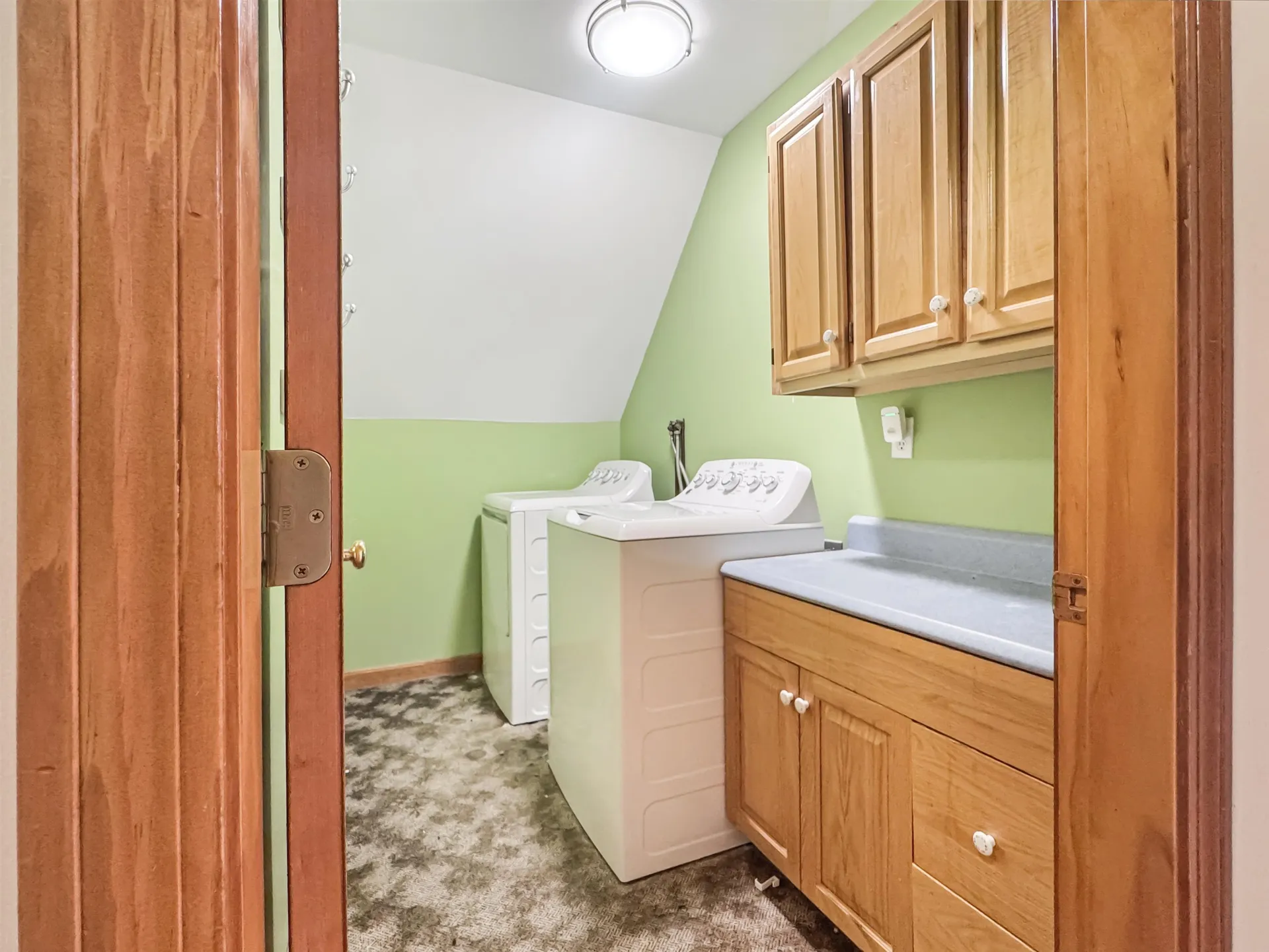 19 Silver Hill Drive Epsom NH 03234