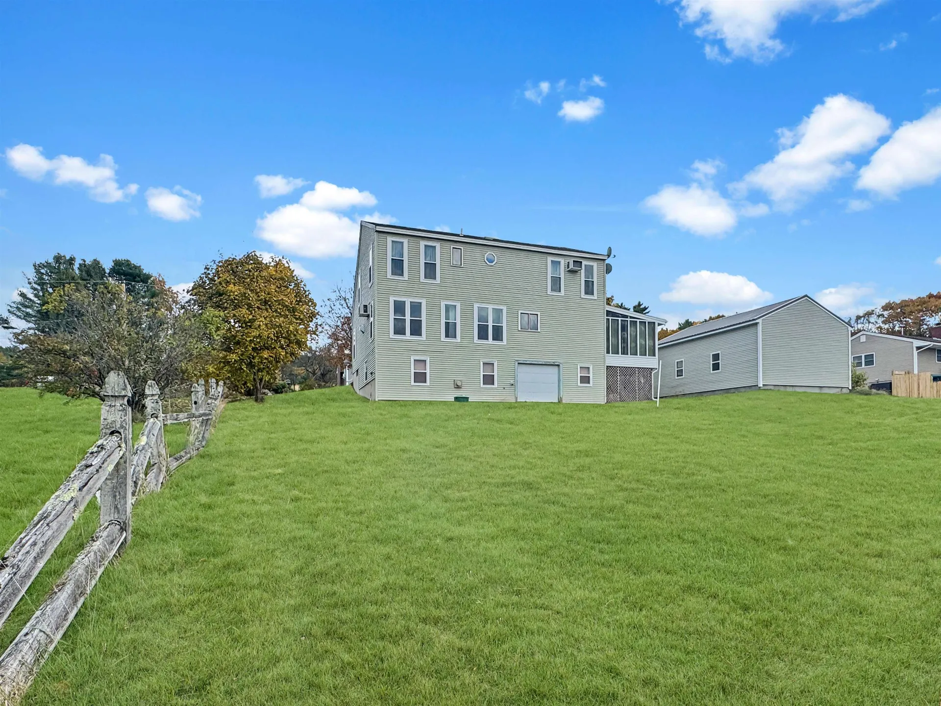 19 Silver Hill Drive Epsom NH 03234