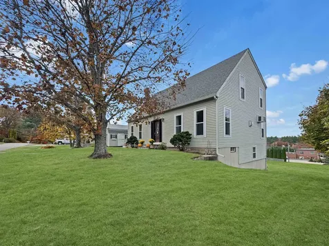 19 Silver Hill Drive Epsom NH 03234