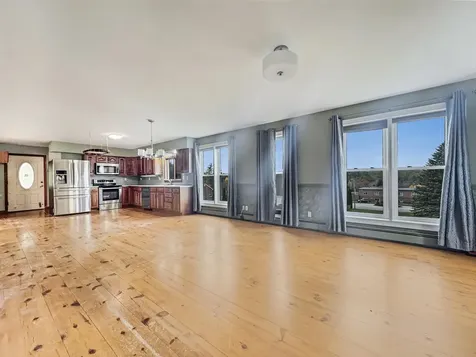 19 Silver Hill Drive Epsom NH 03234