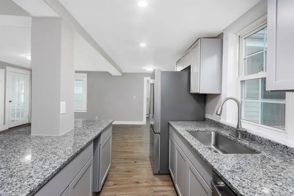 4 Badger Street Nashua NH 03060