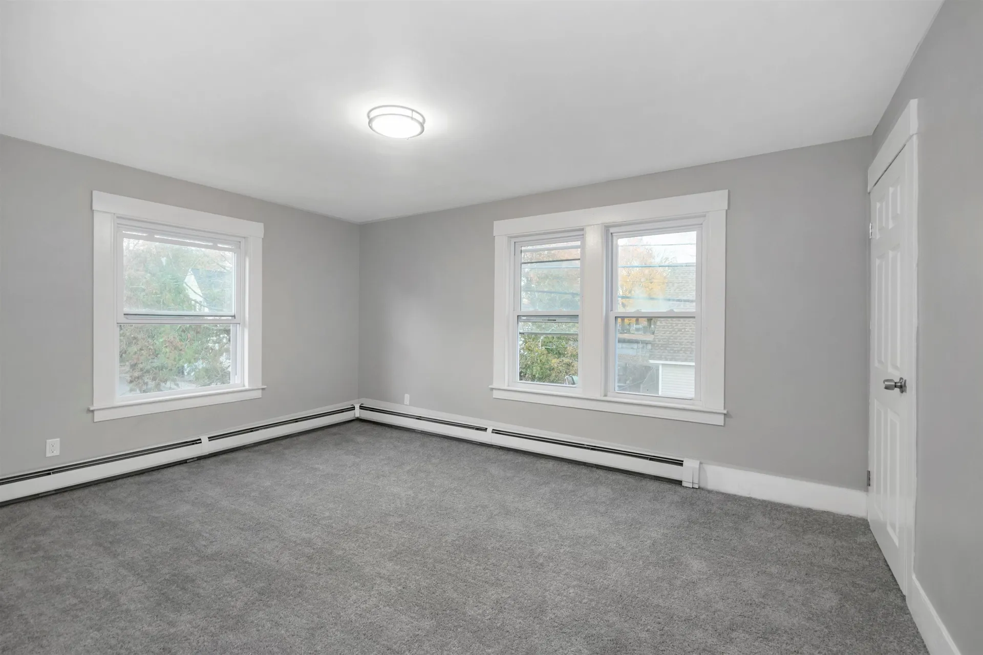 4 Badger Street Nashua NH 03060