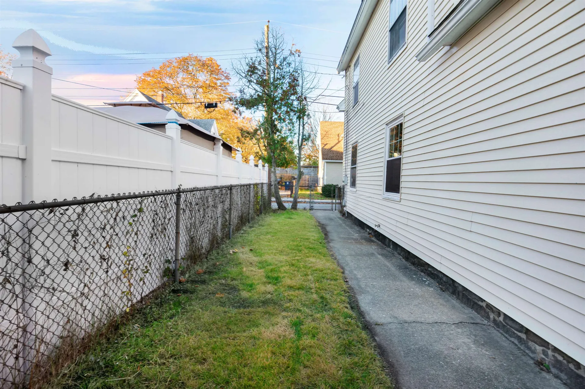 4 Badger Street Nashua NH 03060