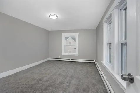 4 Badger Street Nashua NH 03060