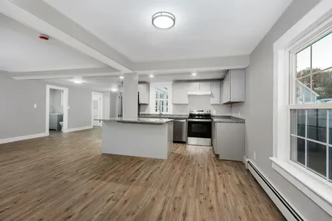 4 Badger Street Nashua NH 03060