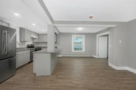 4 Badger Street Nashua NH 03060