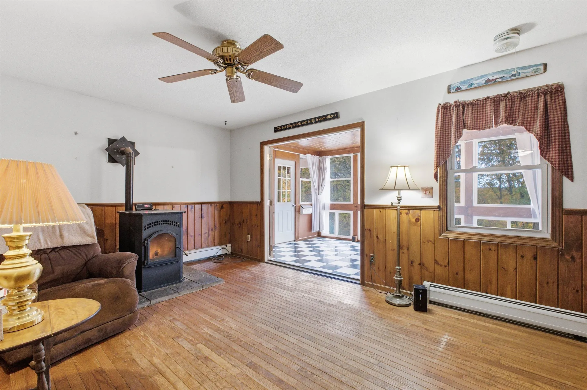 187 Summit Street Franklin NH 03035