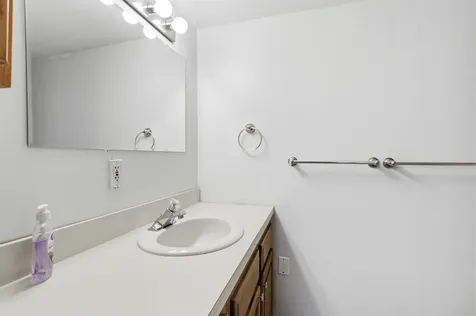 187 Summit Street Franklin NH 03035