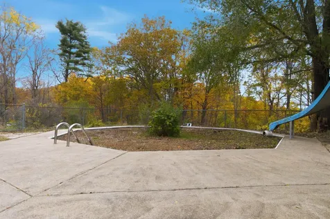 187 Summit Street Franklin NH 03035