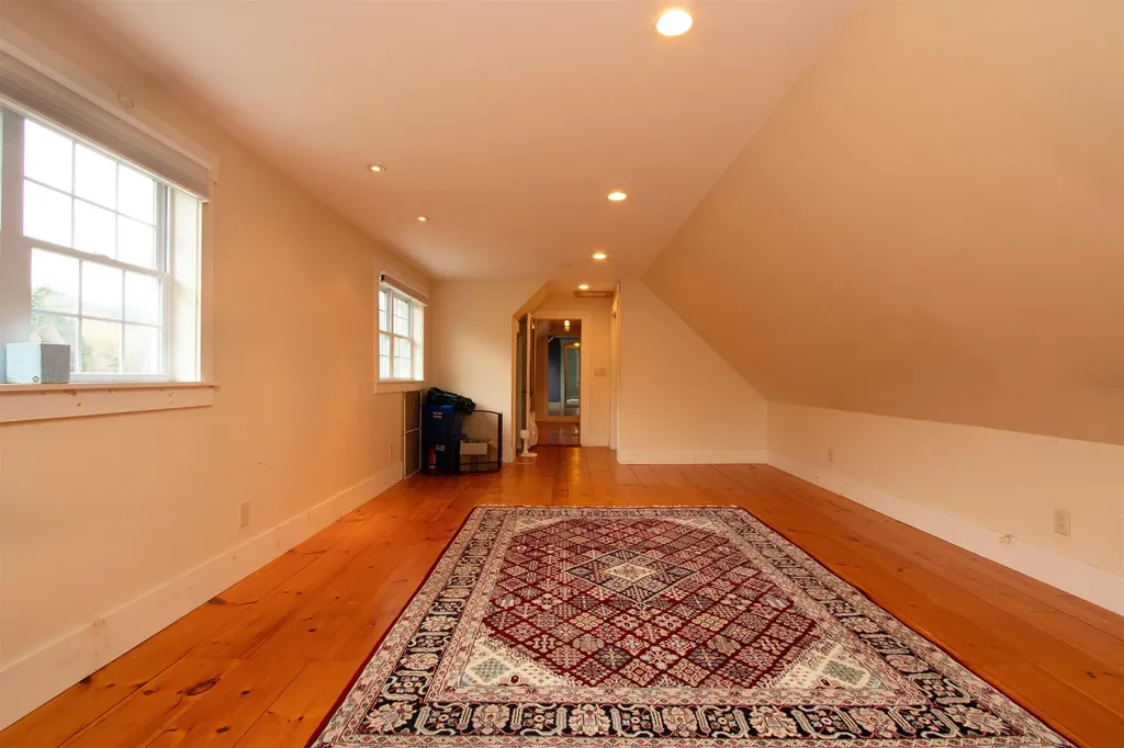 391 Bimson Drive Barnet VT 05821