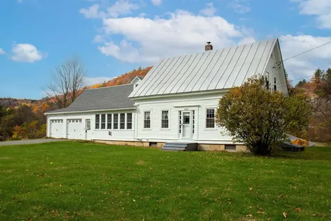 391 Bimson Drive Barnet VT 05821