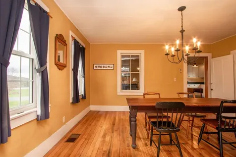 391 Bimson Drive Barnet VT 05821