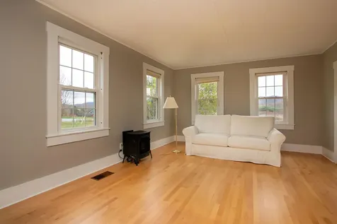 391 Bimson Drive Barnet VT 05821