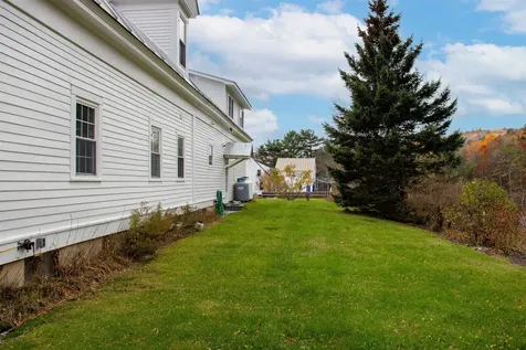 391 Bimson Drive Barnet VT 05821