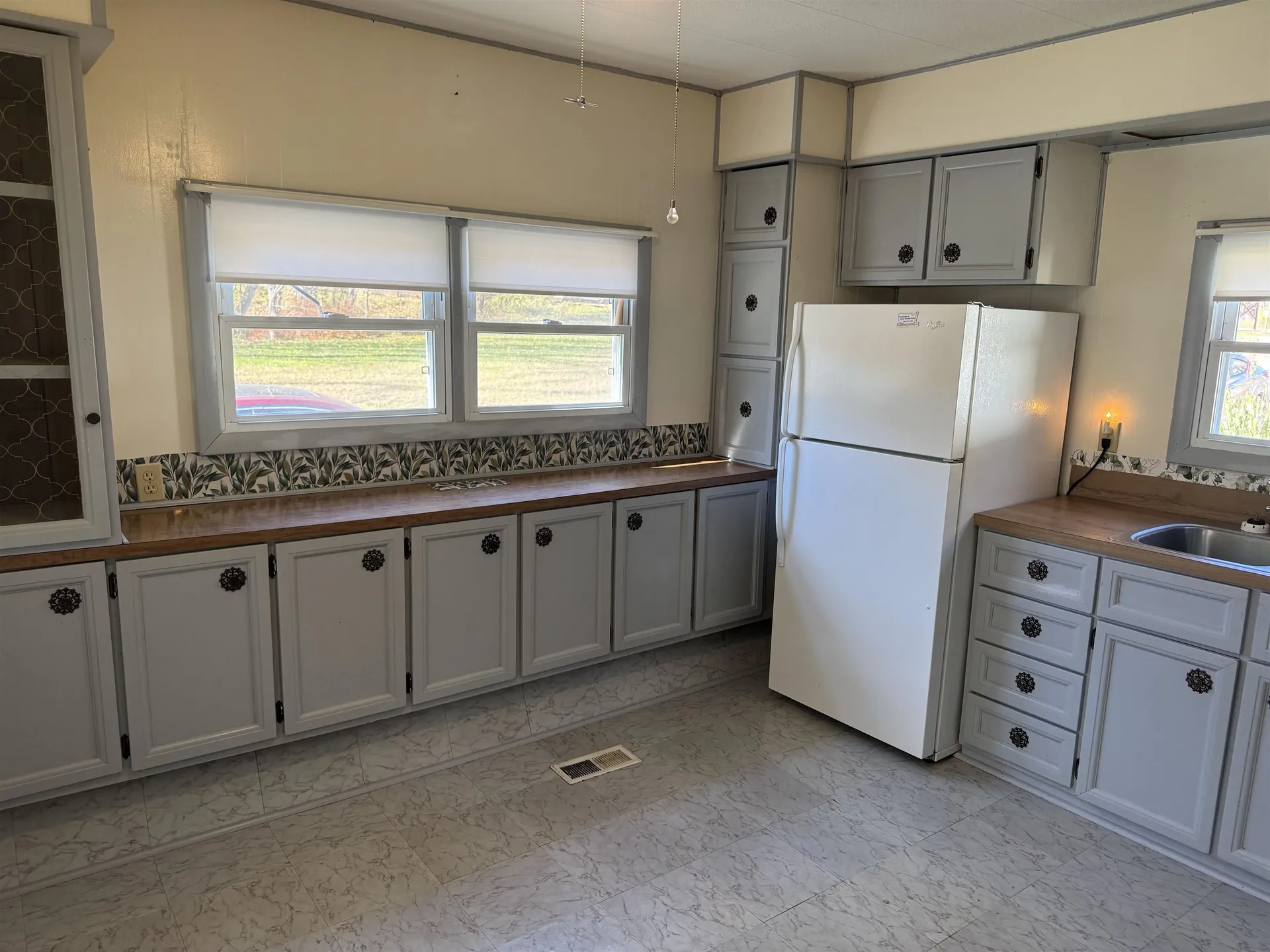 31 Crescent Drive Brattleboro VT 05301