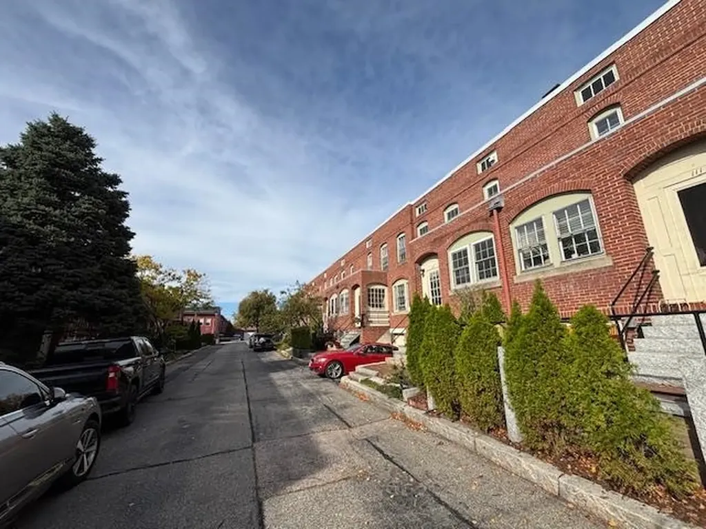 633 Canal Street Manchester NH 03101