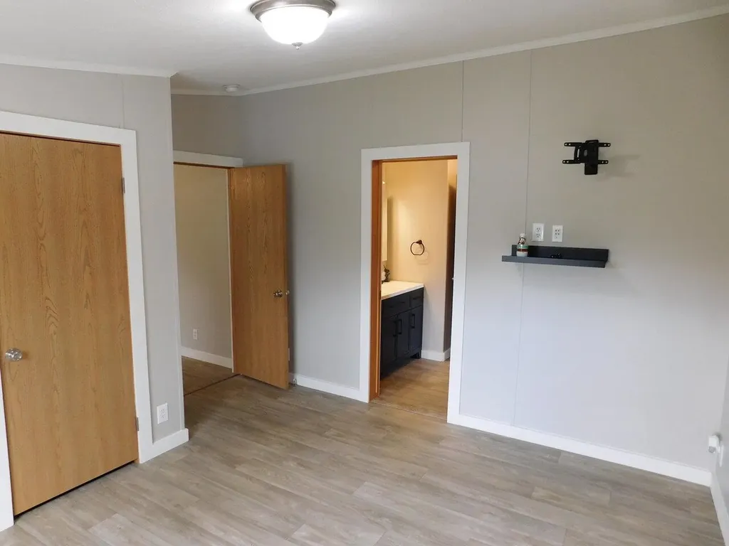 908 Deer Yard Drive Highgate VT 05459