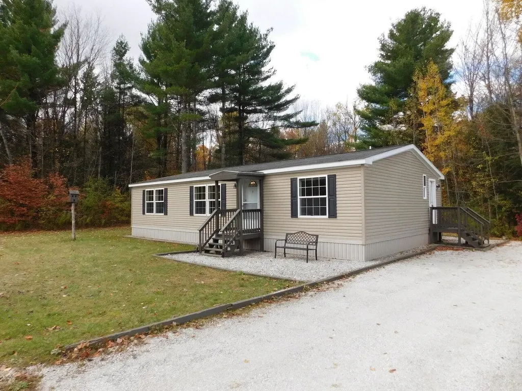 908 Deer Yard Drive Highgate VT 05459