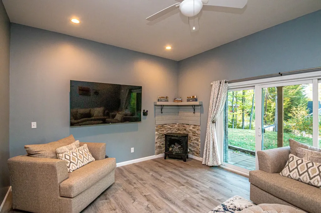 74 Garmish Road Conway NH 03818
