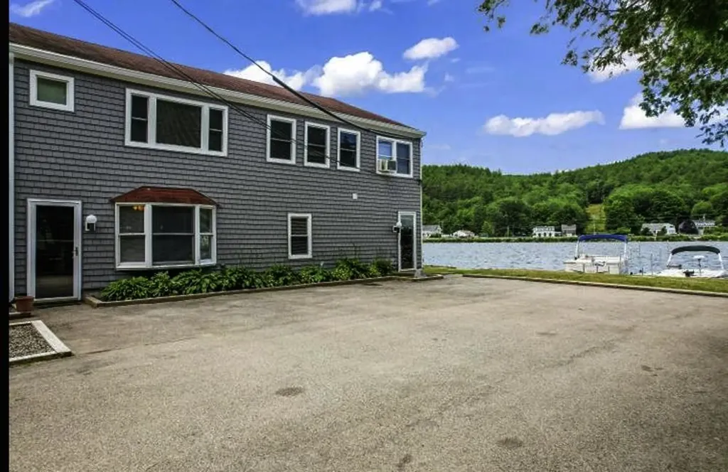 37 Pleasant Point Road Lebanon ME 04027