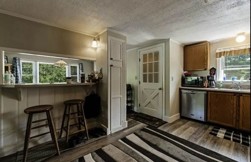 37 Pleasant Point Road Lebanon ME 04027