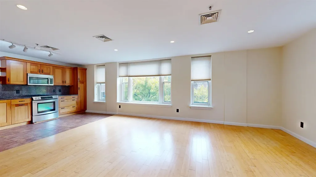 230 College Street Burlington VT 05401