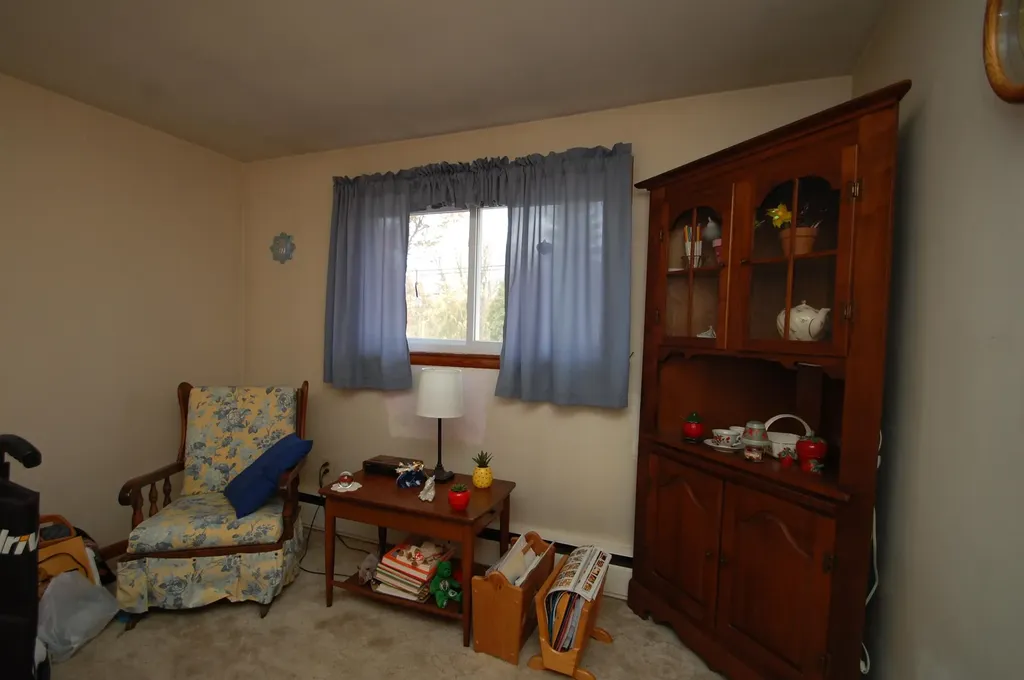 6 Deerhead Street Hooksett NH 03106