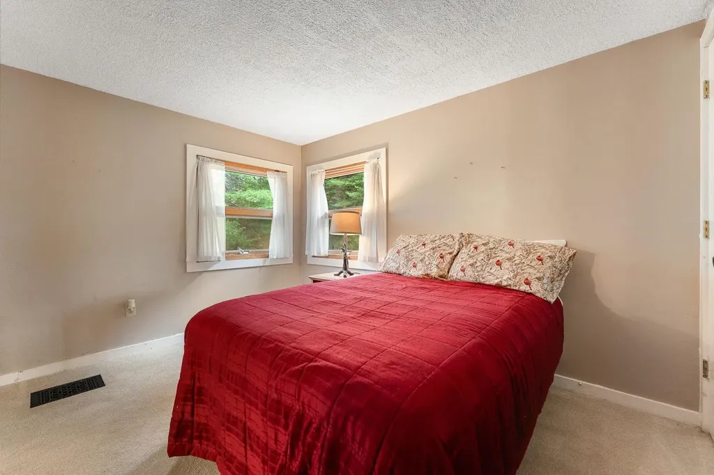 1610 Stony Brook Road Northfield VT 05663