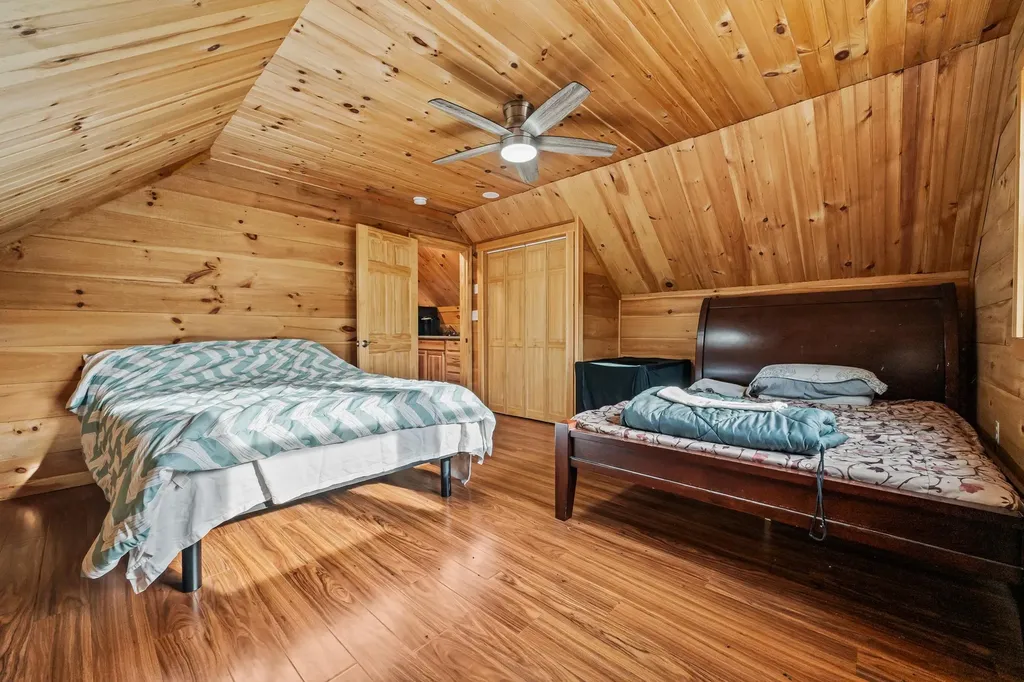 10 Pontook Estates Dummer NH 03588