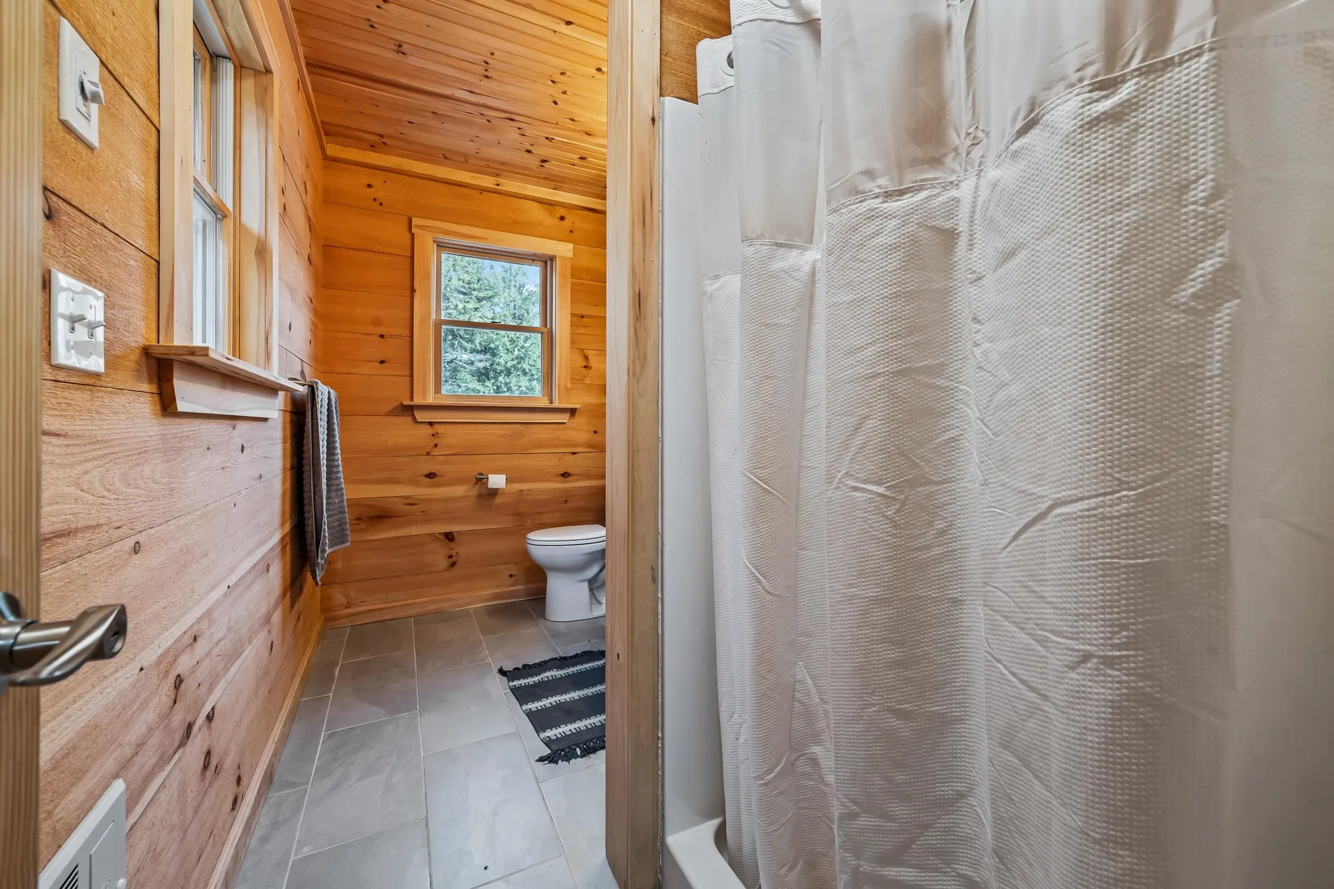 10 Pontook Estates Dummer NH 03588