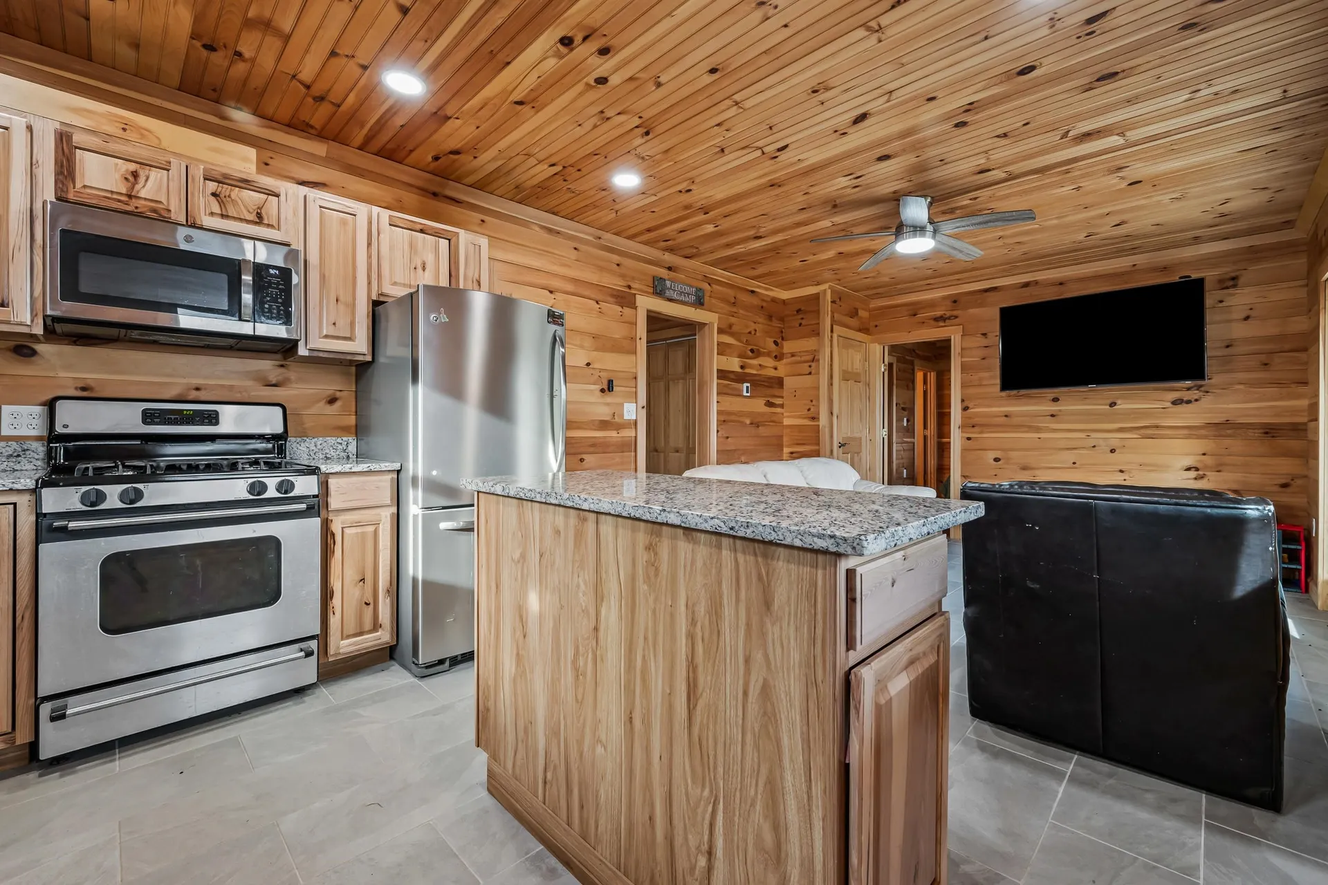 10 Pontook Estates Dummer NH 03588