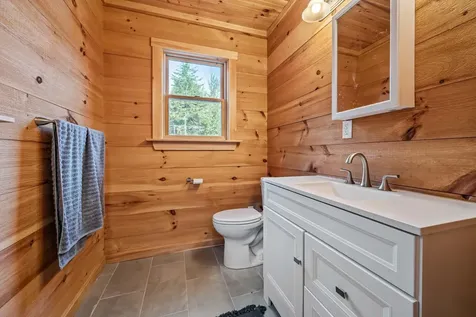 10 Pontook Estates Dummer NH 03588