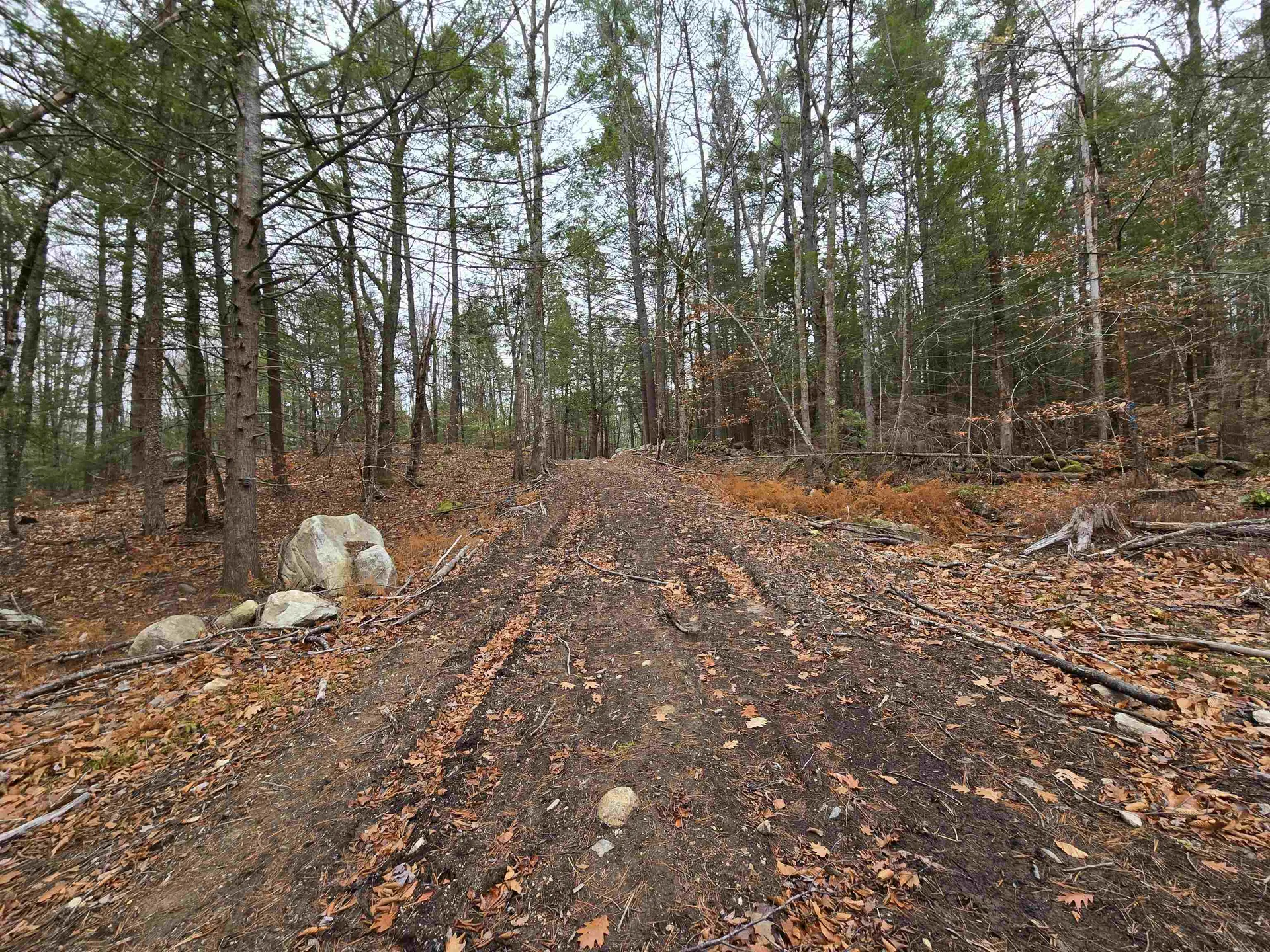 669 High Street Candia NH 03034