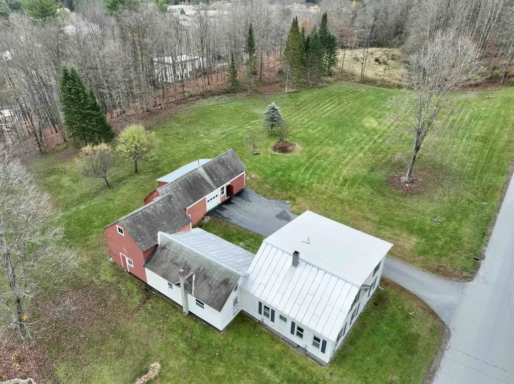 173 Pleasant Street Williamstown VT 05679