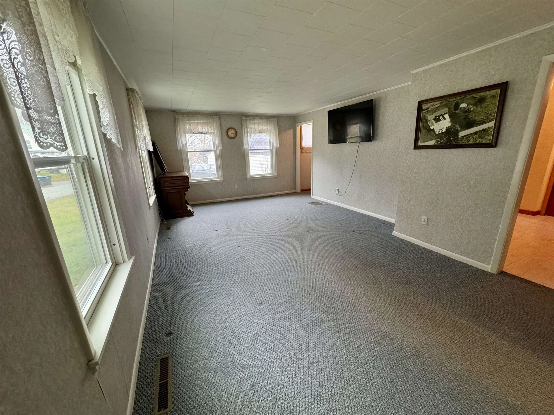 173 Pleasant Street Williamstown VT 05679