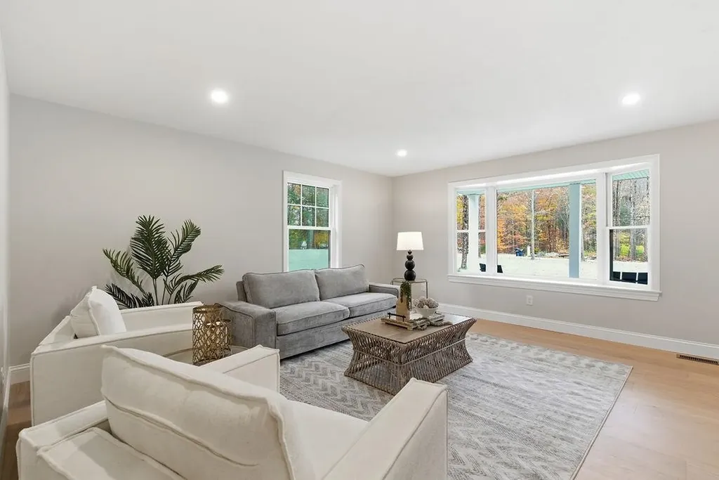 104 Piscassic Road Newfields NH 03856