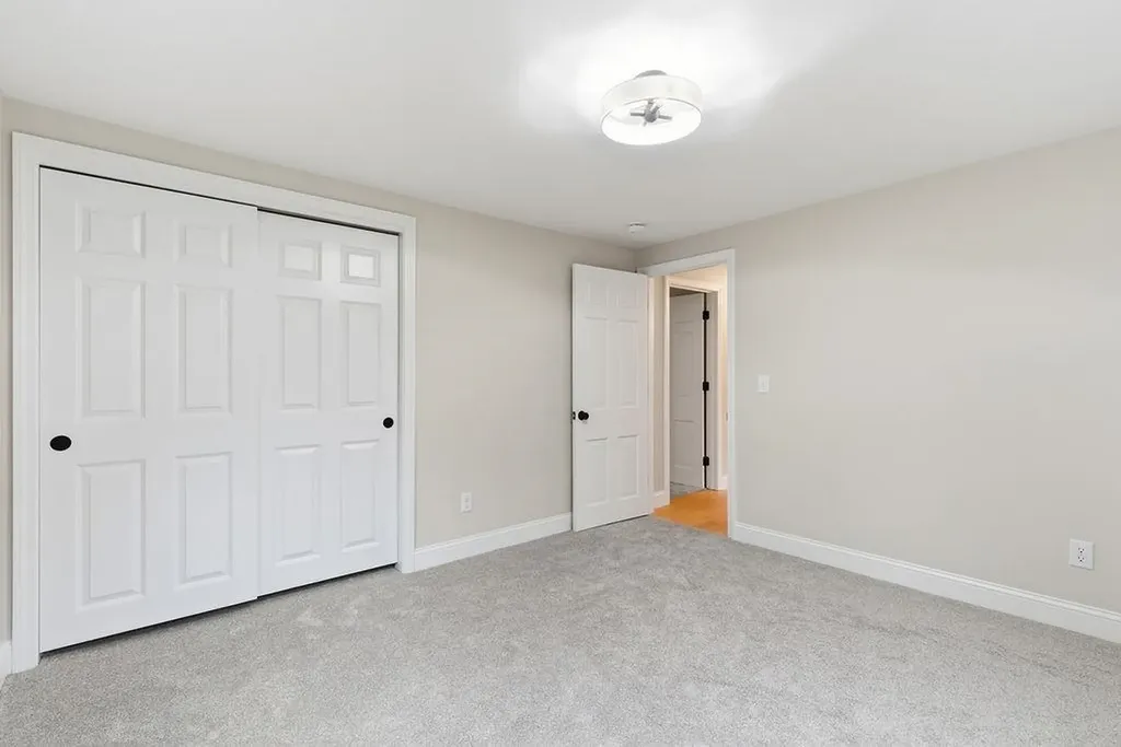 104 Piscassic Road Newfields NH 03856