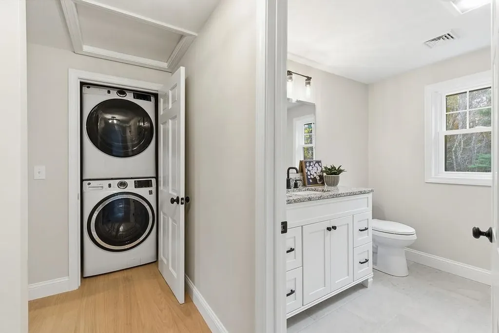 104 Piscassic Road Newfields NH 03856