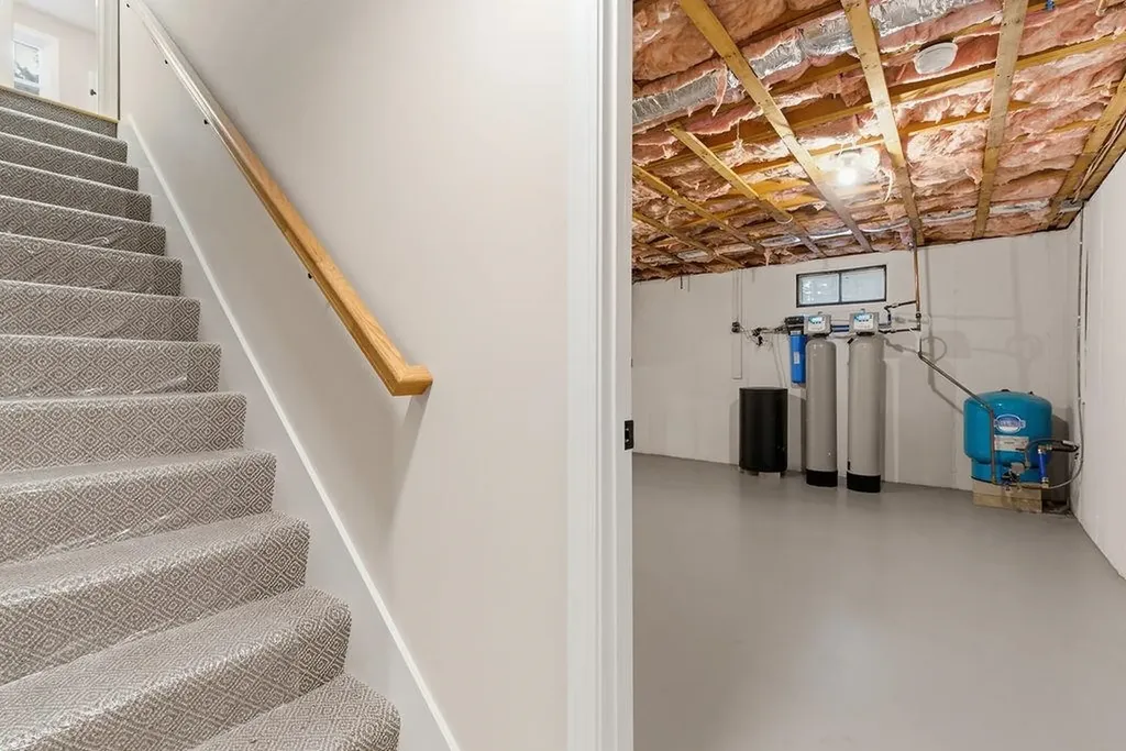 104 Piscassic Road Newfields NH 03856