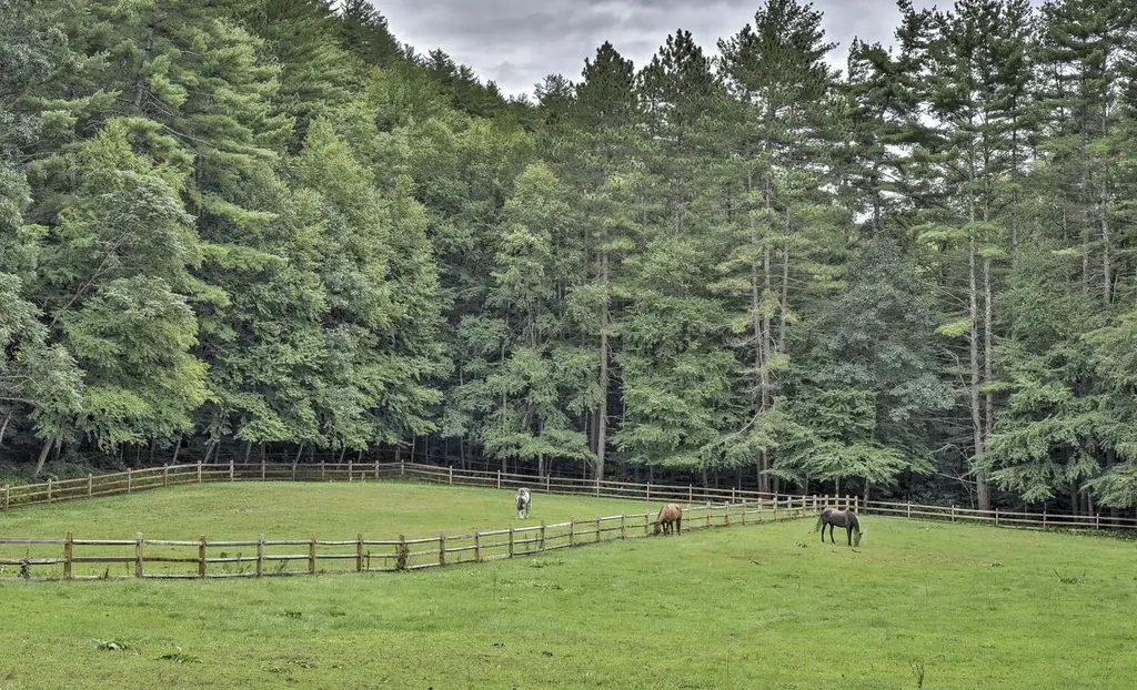 1123 River Road Westmoreland NH 03467