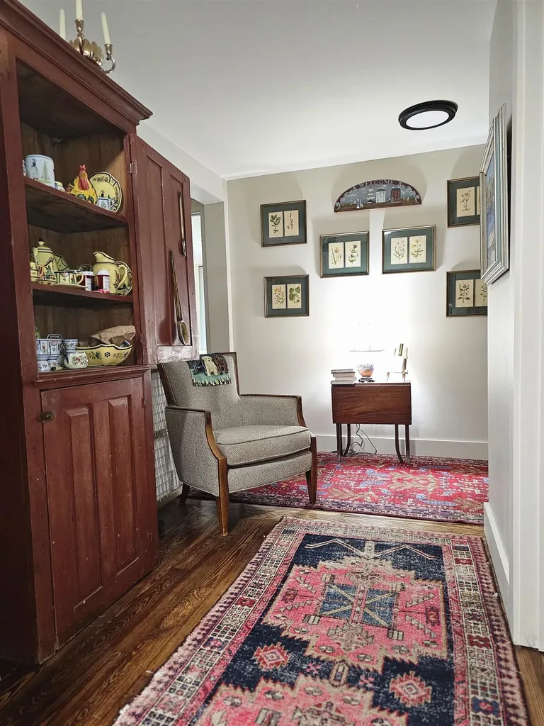 18 Pine Street Peterborough NH 03458